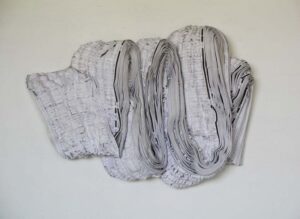 Cúmulo/técnica:papel manipulado/42x29x8cm. 2017_1775€